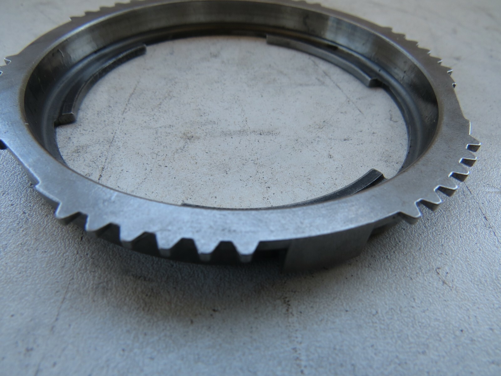 Porsche 911 1995-2011 OEM Manual Transmission Synchronizer Ring (Two Units) – Image 7