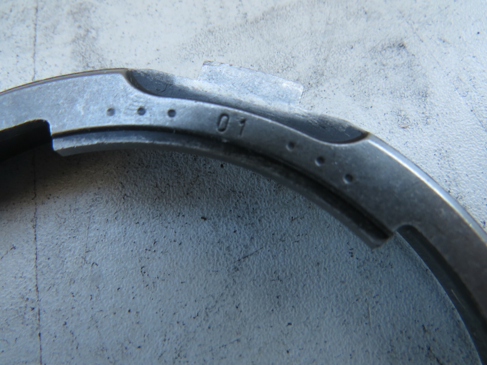 Porsche 911 1995-2011 OEM Manual Transmission Synchronizer Ring (Two Units) – Image 10