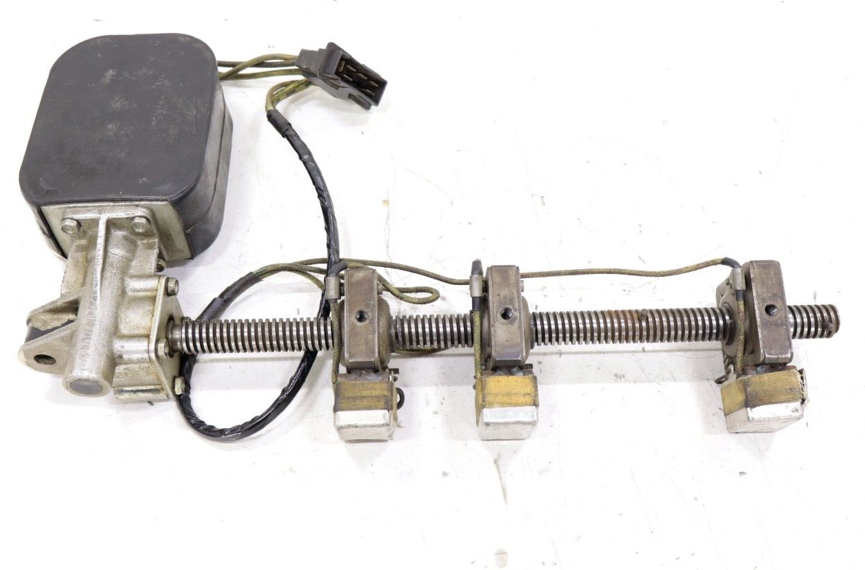 Bentley Rolls-Royce 1966-1976 OEM NEW Front Seat Drive Motor Unit – Image 2