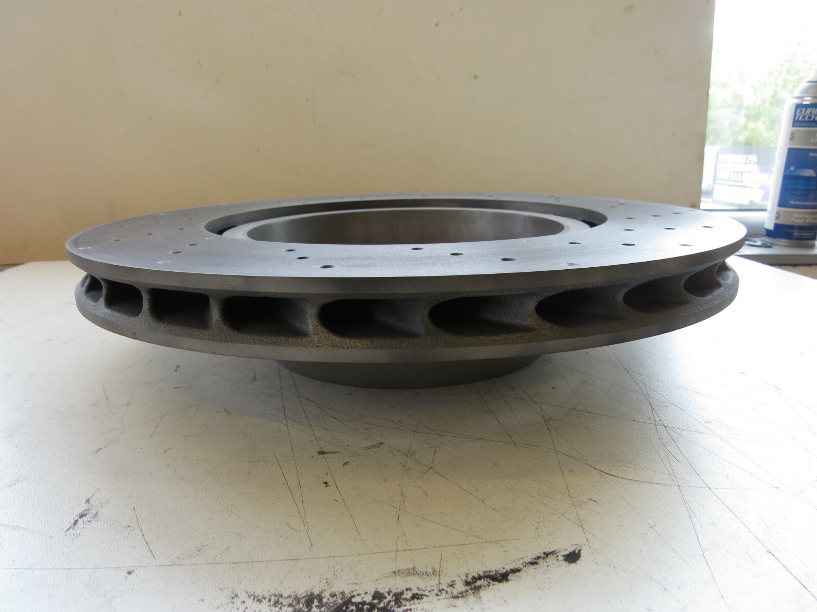Porsche 911 2010-2011 OEM Rear Left Vented Refaced Brake Disc – Image 7