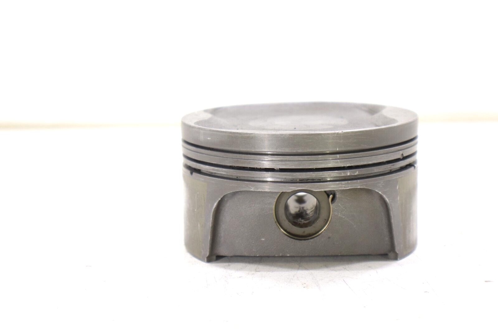 Porsche 911 996 3.4L 1999-2001 OEM Engine Piston #2 - Image 3
