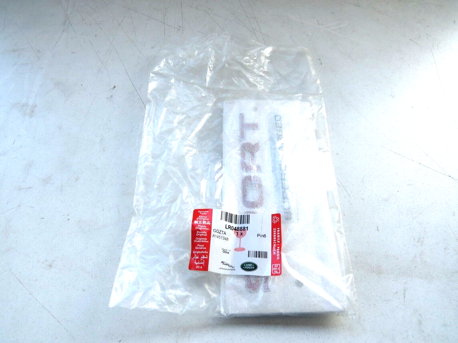 Land Rover Range Rover Sport 2014-2018 OEM NEW Hatch Emblem Tailgate Emblem Rear - Image 12