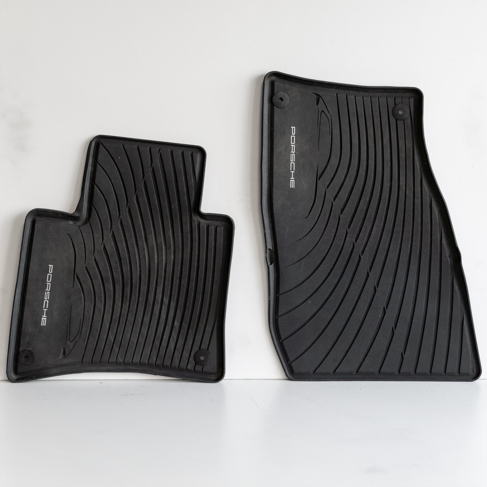 Porsche Cayenne OEM Winter Rubber Floor Mat Set of 4 All season 2010-2015 – Image 4