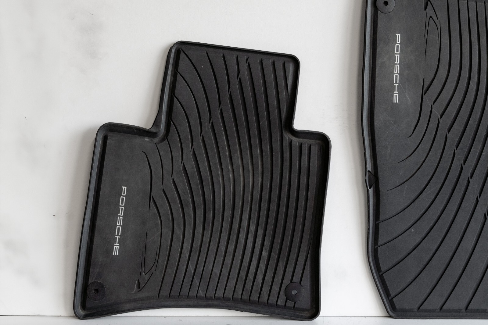 Porsche Cayenne OEM Winter Rubber Floor Mat Set of 4 All season 2010-2015 – Image 5