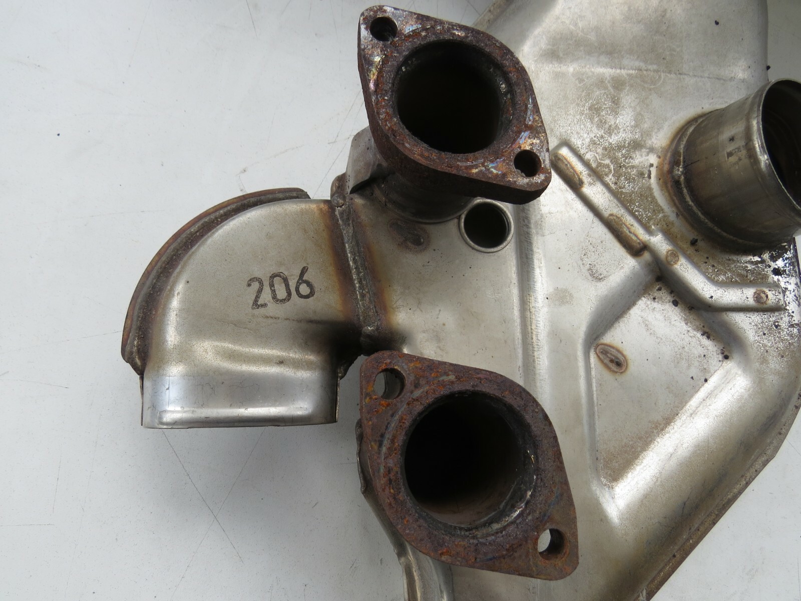 Porsche 911 1995-1998 OEM Exhaust Manifold System Heat Exchanger Set Left – Image 8