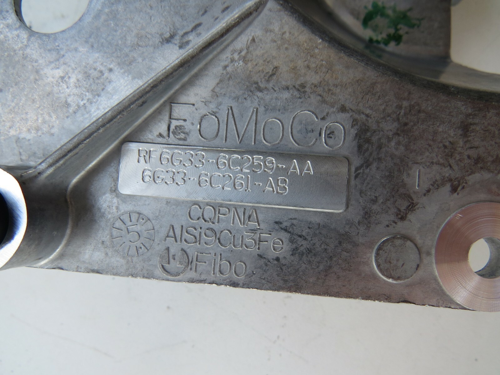 Aston Martin V8 Vantage 2006-2017 OEM NEW Engine Variable Valve Timing Assembly - Image 8