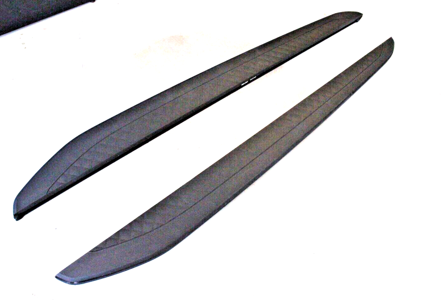 Bentley Bentayga 2017-2020 OEM NEW Running Boards Side Step Set Black
