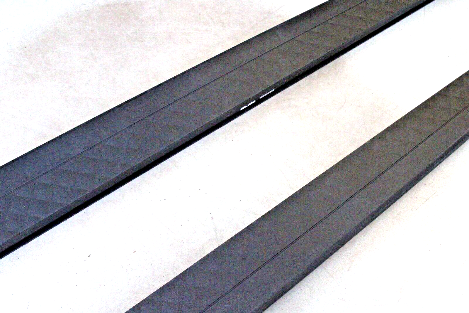 Bentley Bentayga 2017-2020 OEM NEW Running Boards Side Step Set Black - Image 6