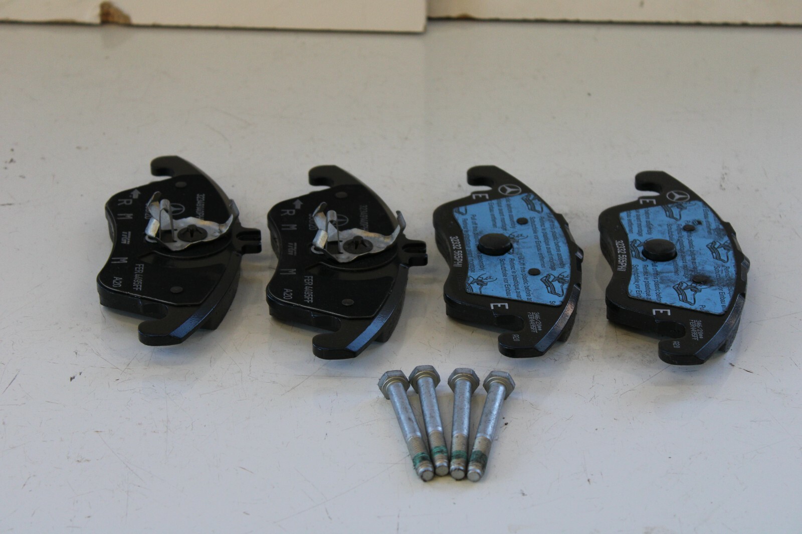 Mercedes-Benz SLK300 C300 2008-2020 OEM New Complete Front Set Disc Brake Pads