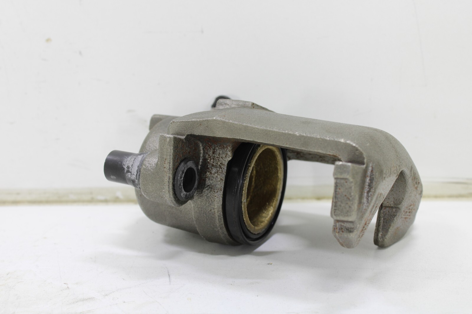 Volkswagen Golf Jetta 1992 1993 1994 1995 OEM Rebuilt Brake Caliper Front Left – Image 10
