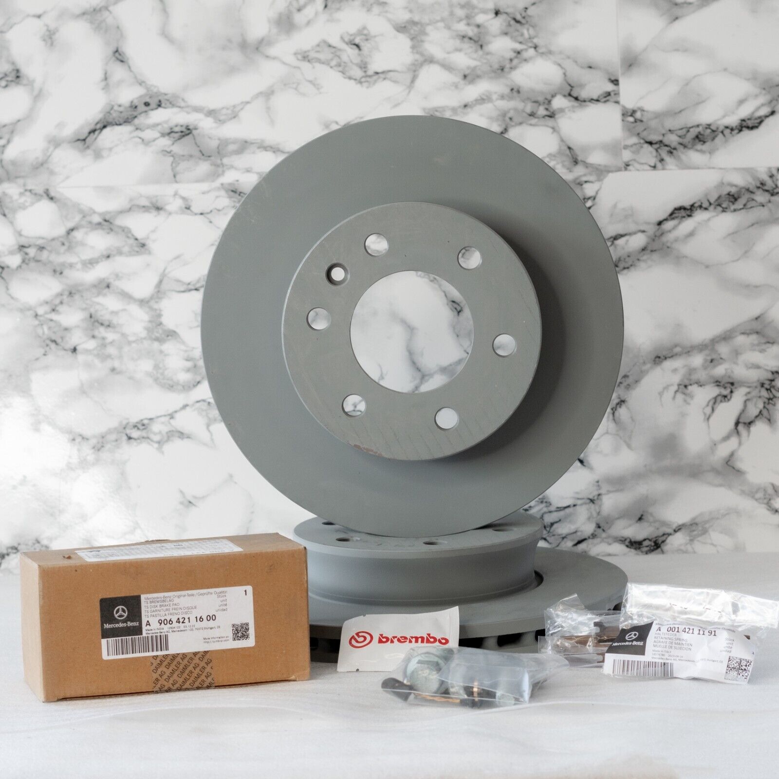 Mercedes Sprinter 2500 Front Brake disc rotor & pad set OEM 2010-2018 W906 Kit
