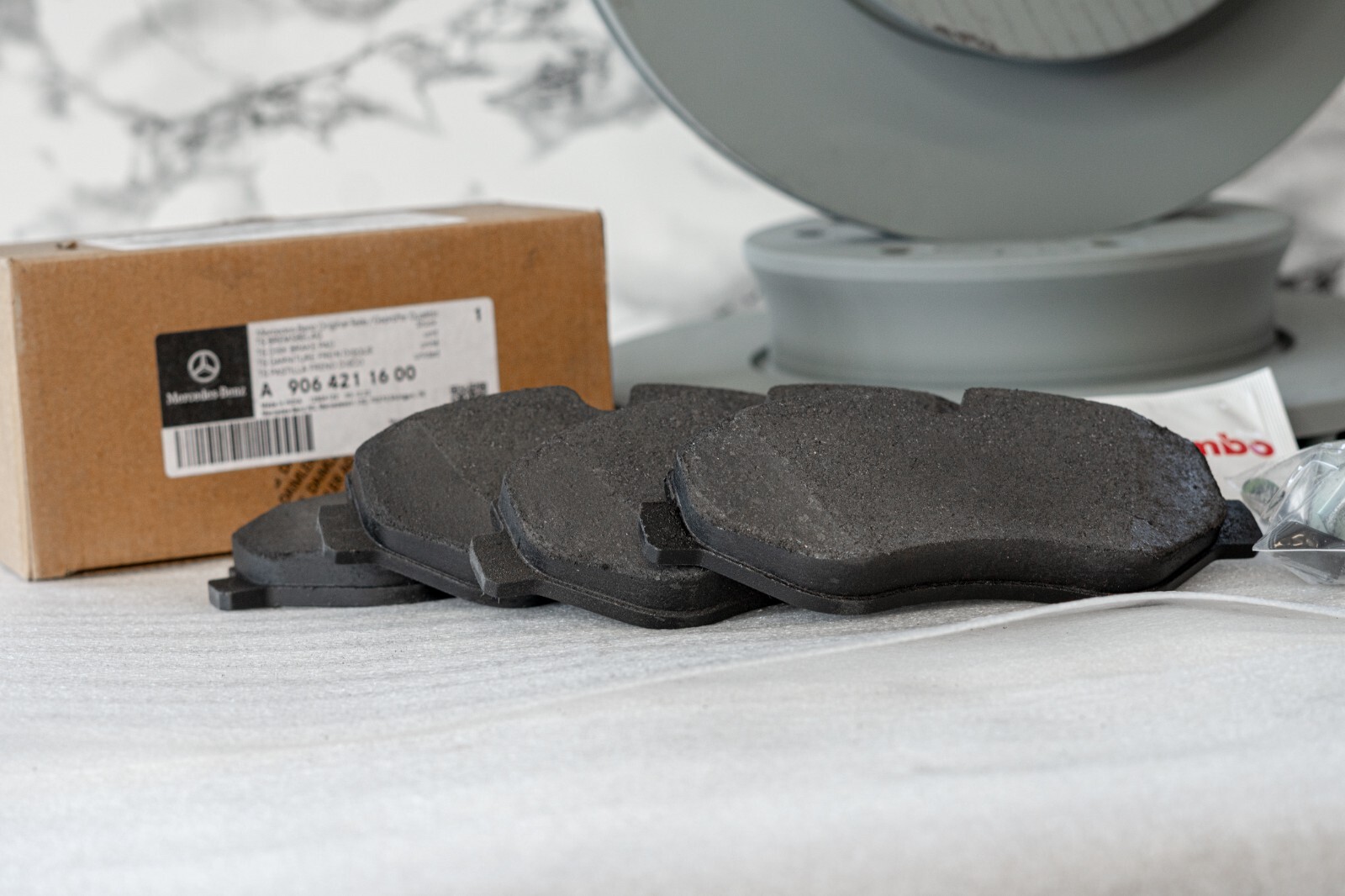Mercedes Sprinter 2500 Front Brake disc rotor & pad set OEM 2010-2018 W906 Kit - Image 5