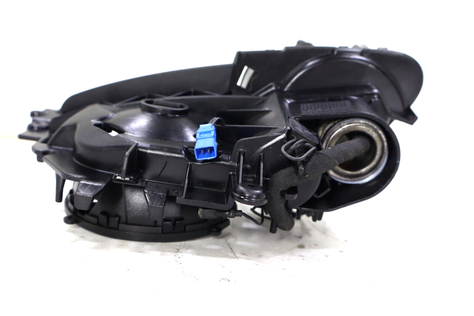 Mercedes CLS 2012-2018 OEM Mirror Frame Left (Driver Side) – Image 6