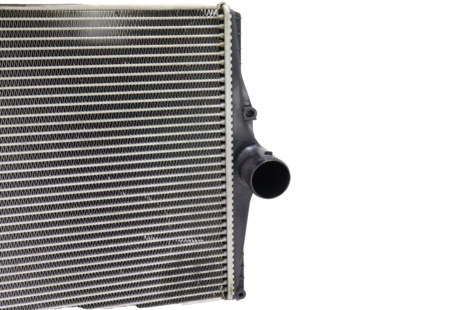 Volvo XC90 2003-2006 OEM Intercooler – Image 4