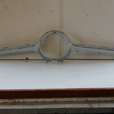 Mercedes-Benz C Class C43 C300 2015-2018 OEM Center Front Grille Bezel Silver