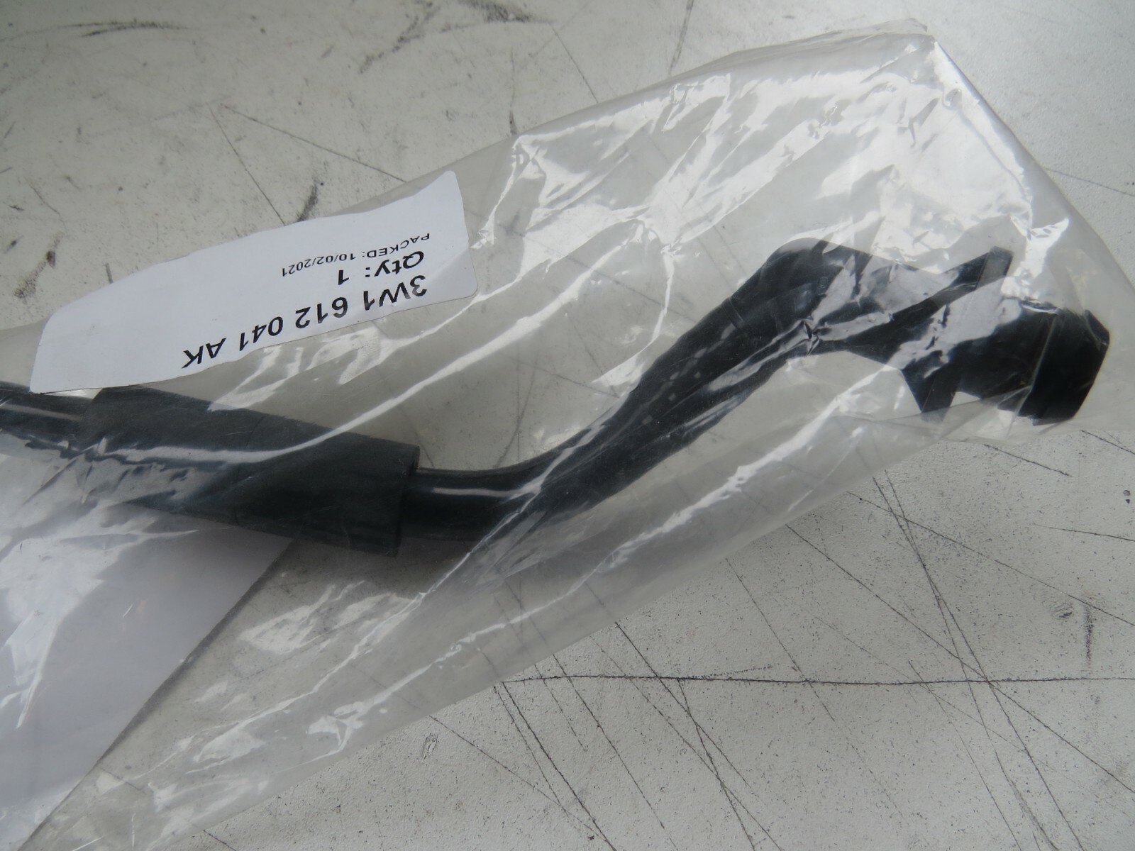 Bentley Flying Spur GT GTC Supersports 2003-2016 2017 2018 2019 OEM Vacuum Pipe – Image 6