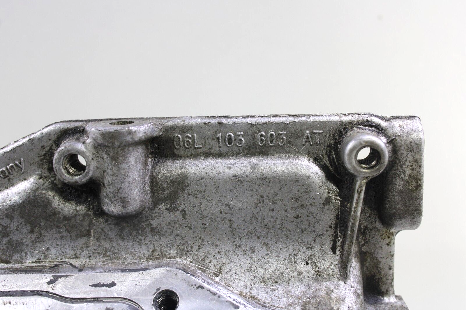 Audi A4 A5 A6 A7 Q5 Q7 2.0L 2017-2023 OEM Engine Oil Pan Upper – Image 7