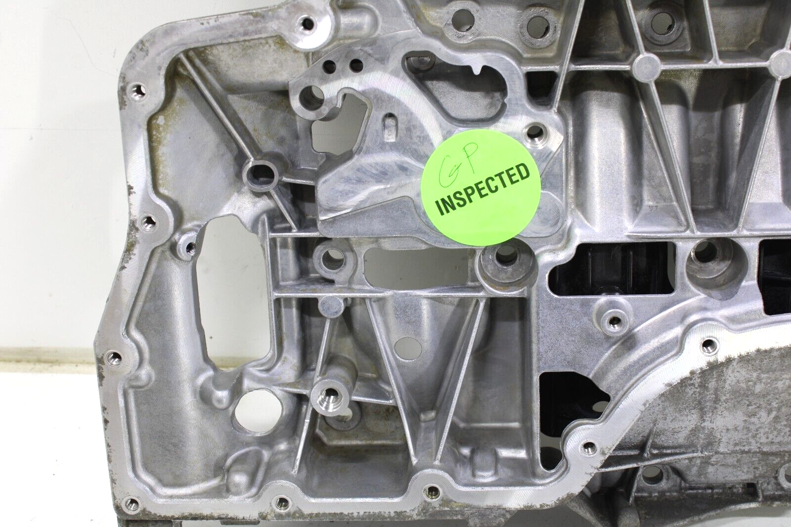Audi A4 A5 A6 A7 Q5 Q7 2.0L 2017-2023 OEM Engine Oil Pan Upper – Image 10