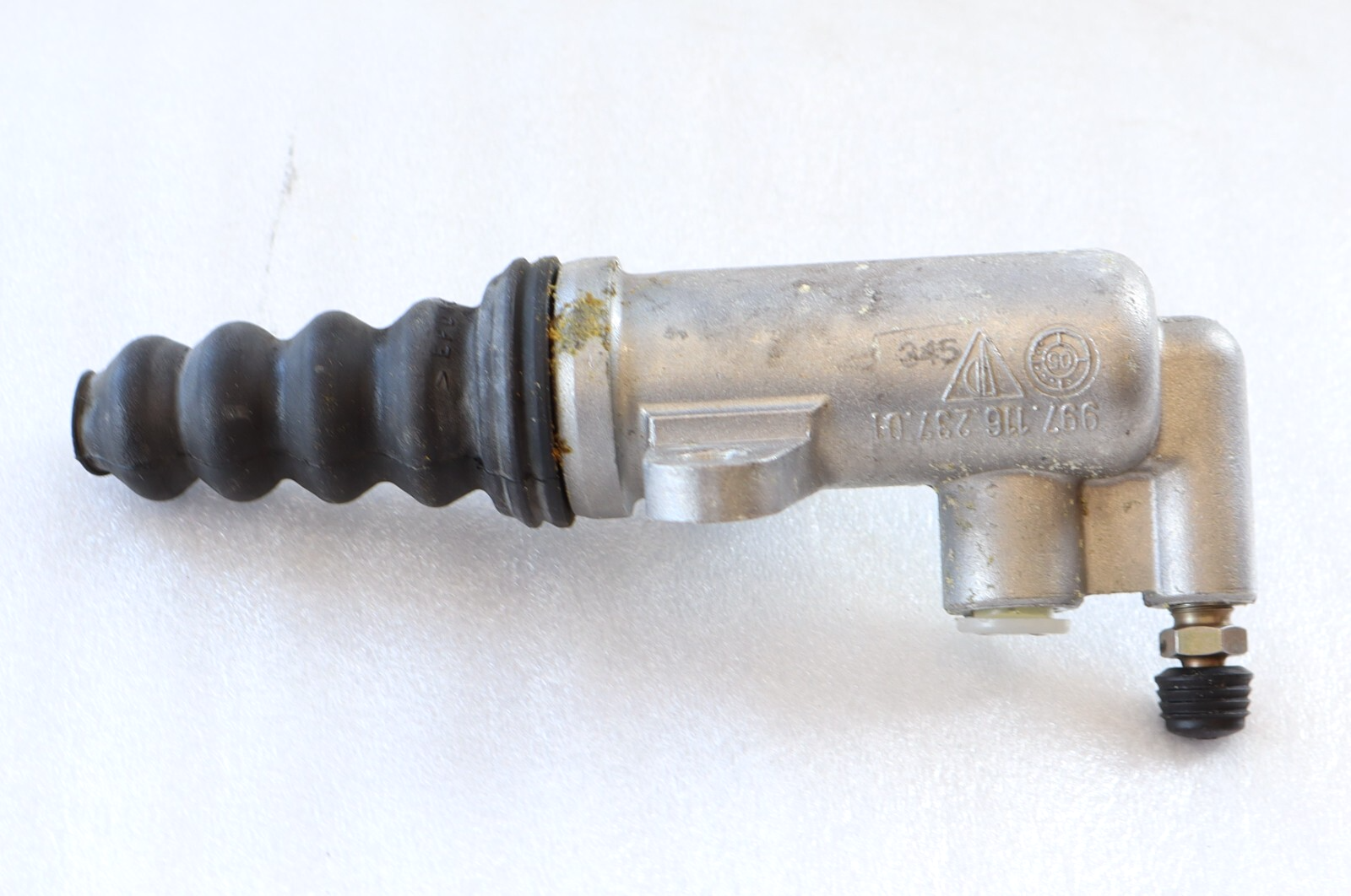 Porsche 911 996 997 1999-2008 OEM Clutch Slave Cylinder