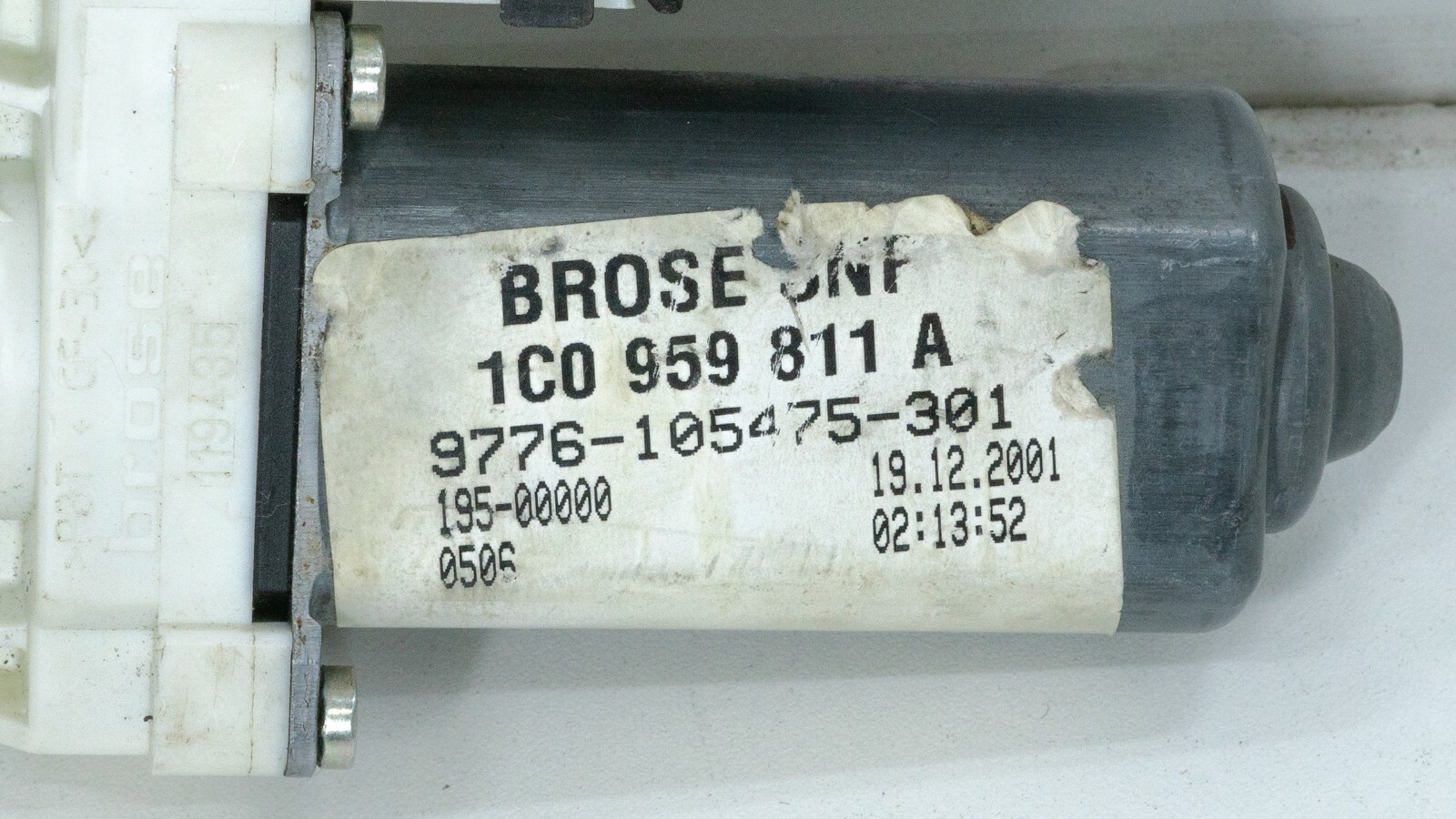 Volkswagen Golf City 2007-2010 OEM Window Motor Rear Left (Driver Side) – Image 3