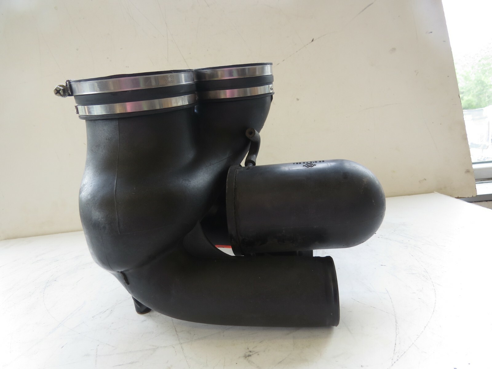 Porsche 911 1991-1994 OEM Intake Manifold Distributor 96411062703 – Image 7