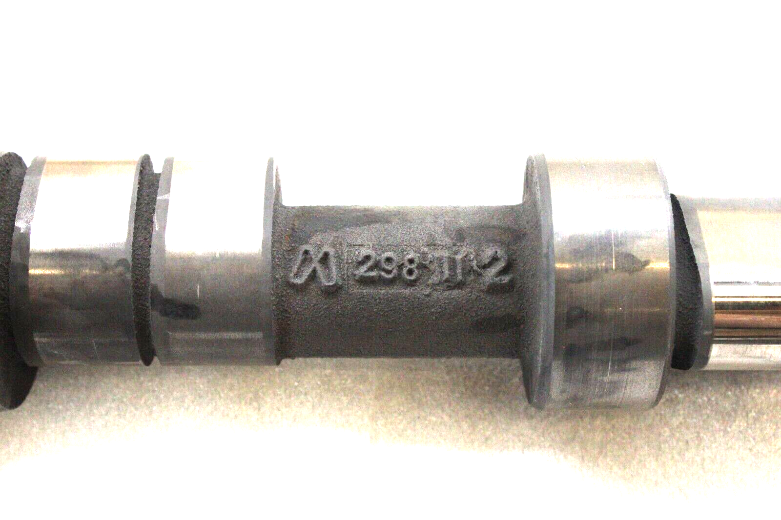 Porsche 911 964 C2 C4 3.6L 1989-1994 OEM Engine Camshaft Right (Passenger Side) - Image 9