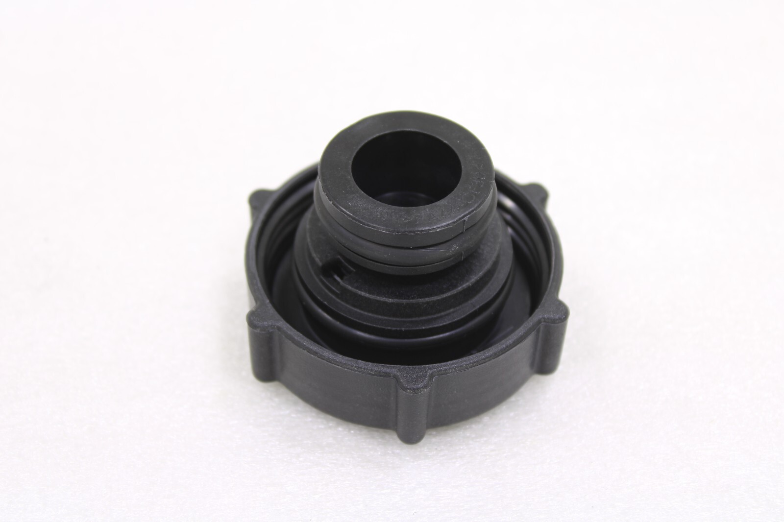 Aston Martin OEM New Expansion Tank Pressure Cap Coolant Reservoir Cap – Image 5