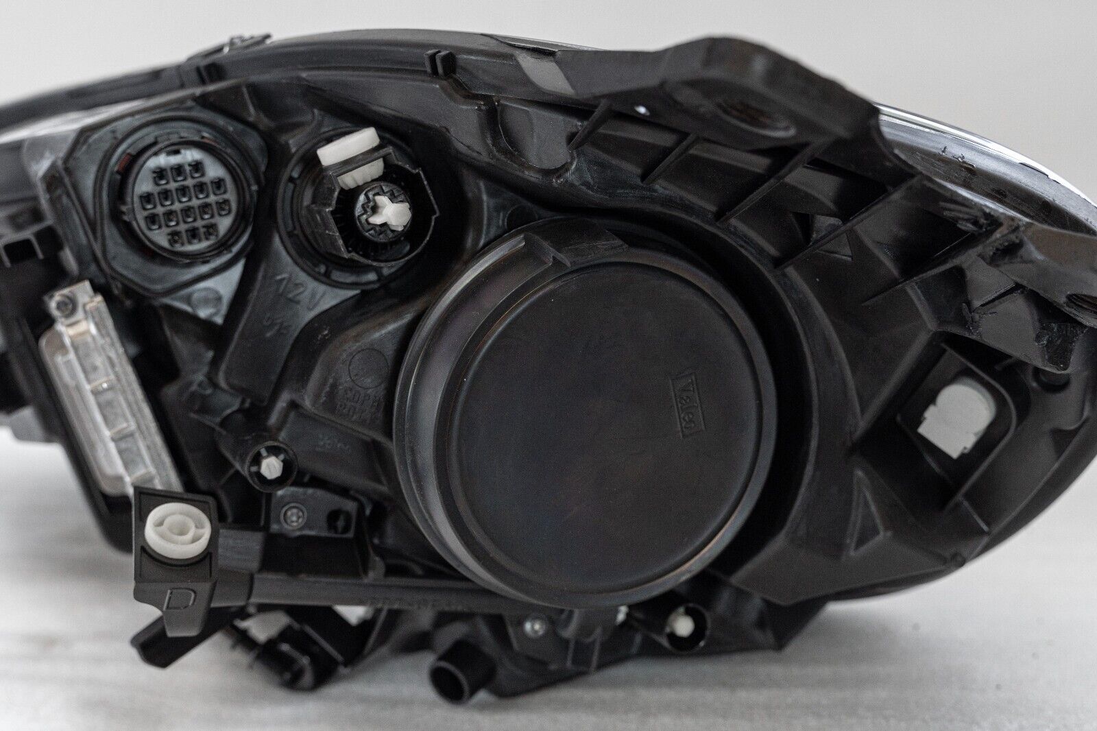 Aston Martin Vanquish Headlight Right Passenger OEM 2012-2018 Genuine Original – Image 11