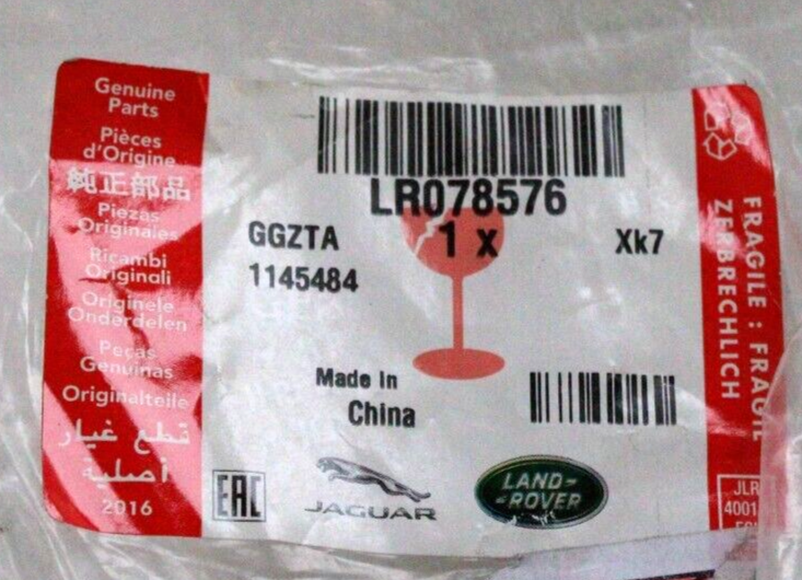 Land Rover Range Rover Evoque 2016-2019 OEM NEW Nameplate - Image 3