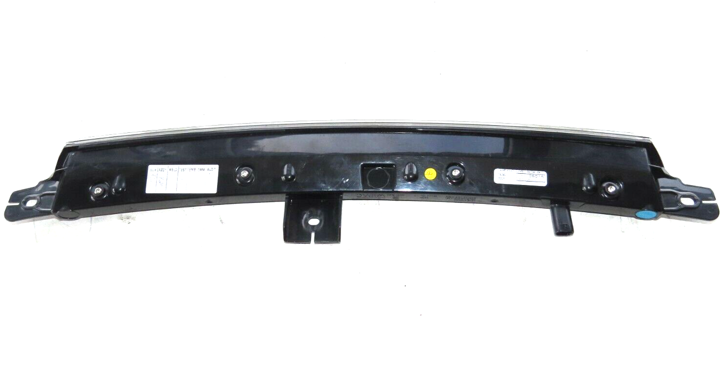 Rolls-Royce Cullinan 2019-2024 OEM High Level Brake Light - Image 3