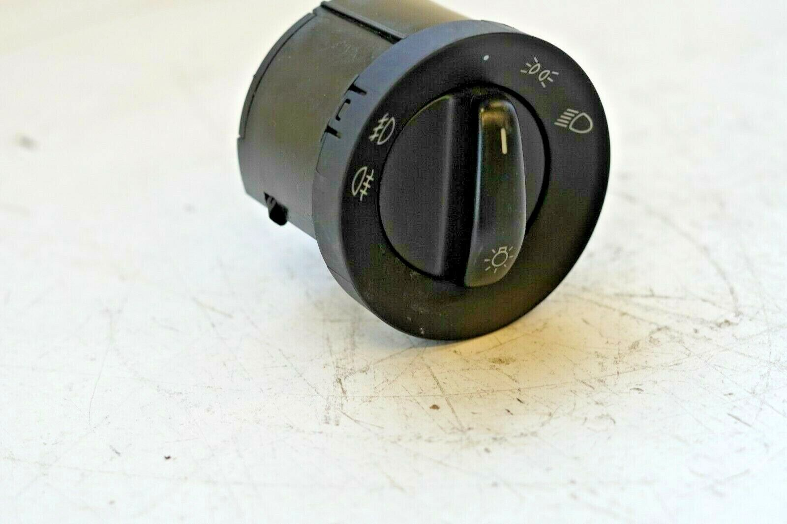 Porsche Cayenne 2009-2010 OEM Front Headlight Fog Lamp Control Switch - Image 4