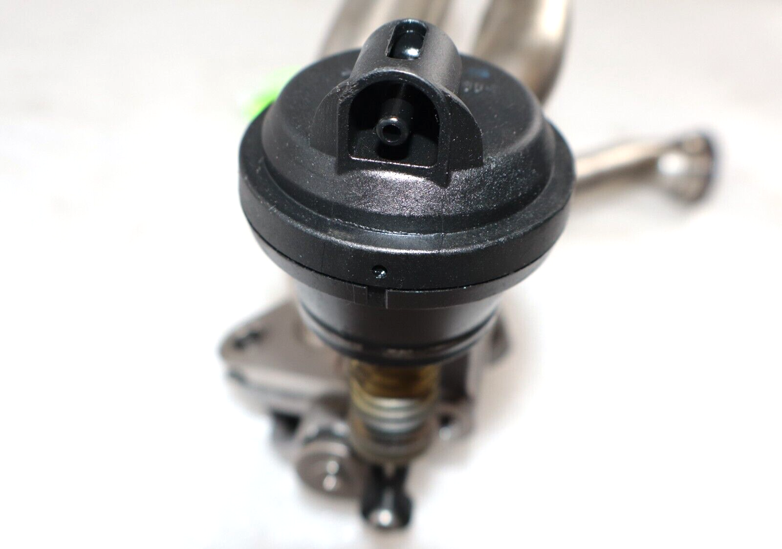 Mercedes E350 GL350 ML350 S63 AMG 2011-2016 OEM EGR Changeover Valve W/Pipes - Image 14