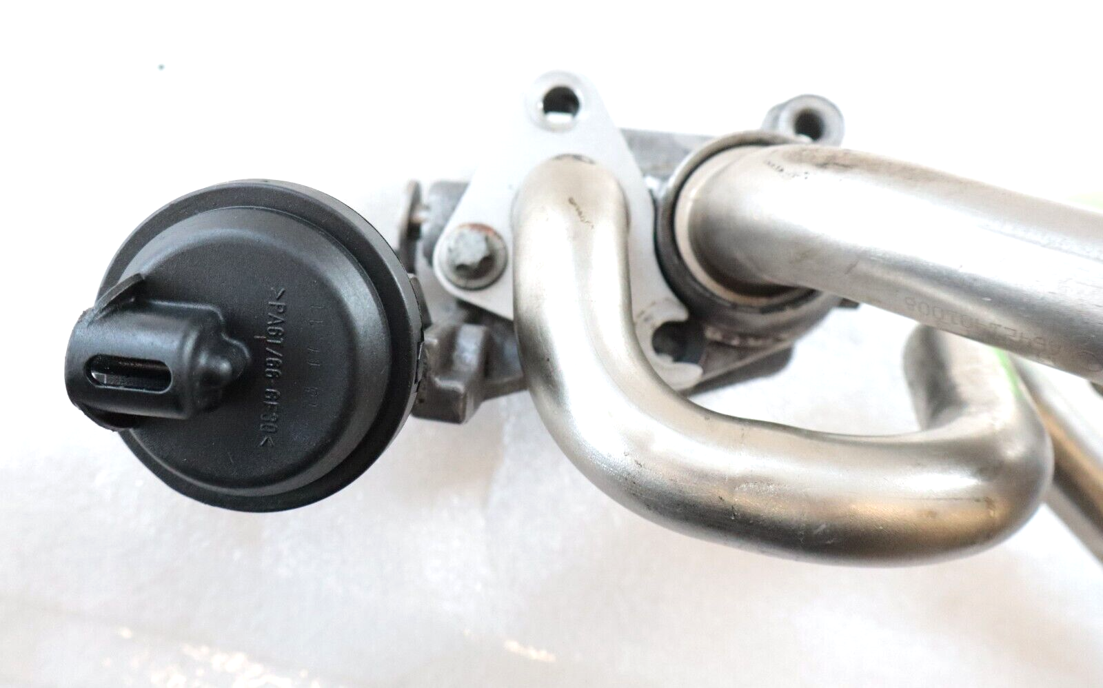 Mercedes E350 GL350 ML350 S63 AMG 2011-2016 OEM EGR Changeover Valve W/Pipes - Image 18