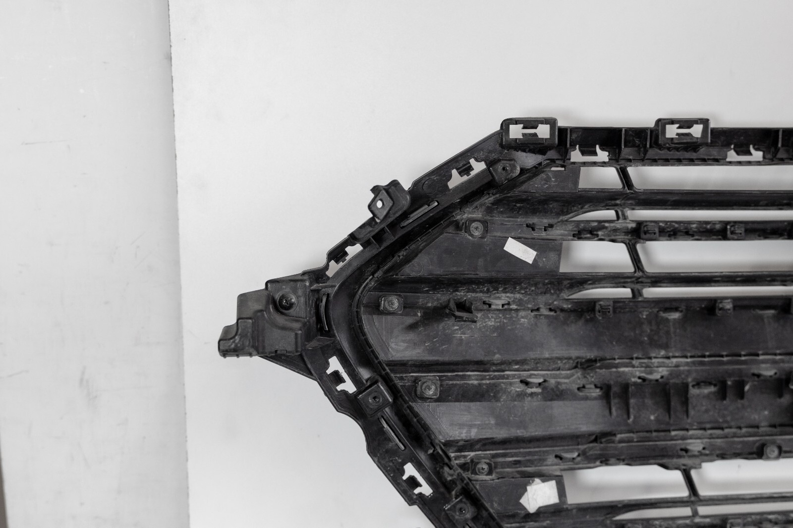 Hyundai Elantra Front Grille OEM 2016 2017 2018 Genuine Original 86350-F3000 - Image 17