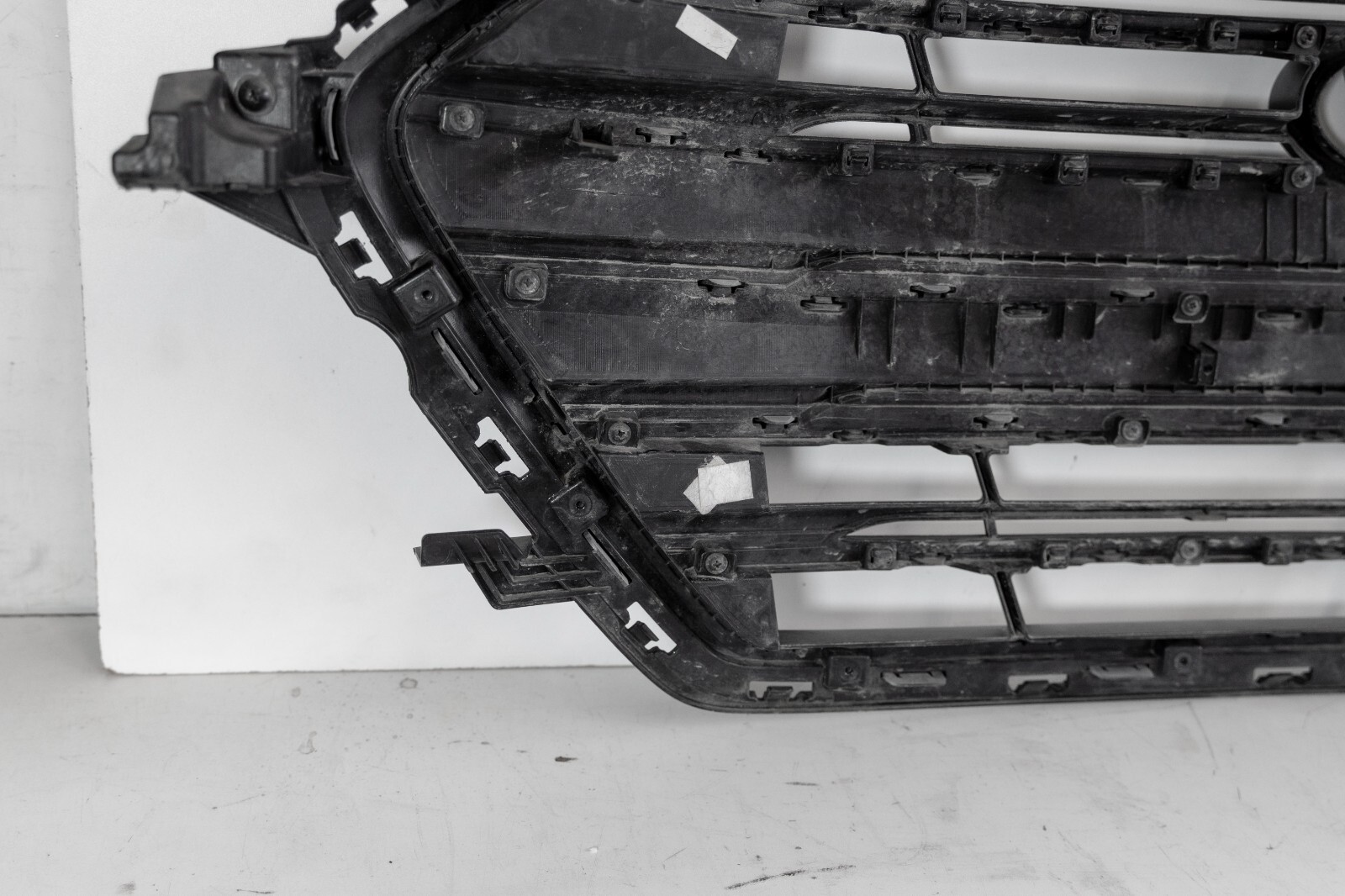 Hyundai Elantra Front Grille OEM 2016 2017 2018 Genuine Original 86350-F3000 - Image 18