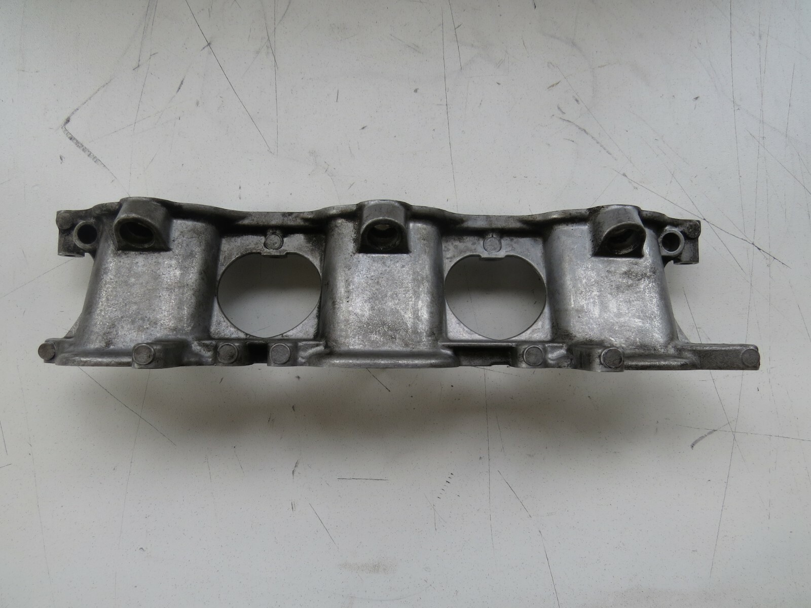Porsche 911 996 1999-2004 OEM Lower Intake Manifold Inlet Ports - Image 6