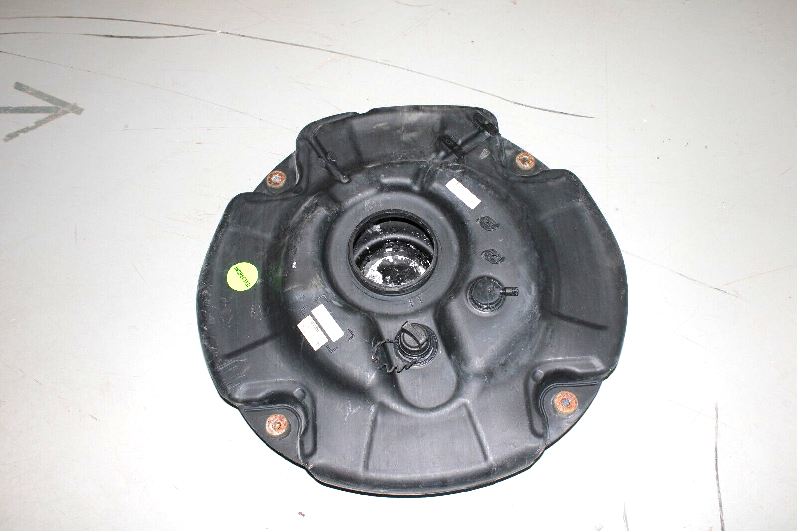 Mercedes S350 S63 2012 2013 OEM DEF Tank Reservoir w/o Preheater w/o Pump