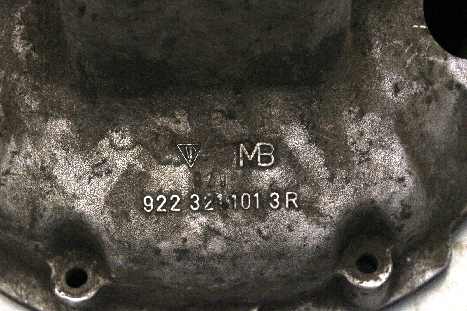 Porsche 924 928 1978-1986 OEM Automatic Transmission Bell Housing – Image 3
