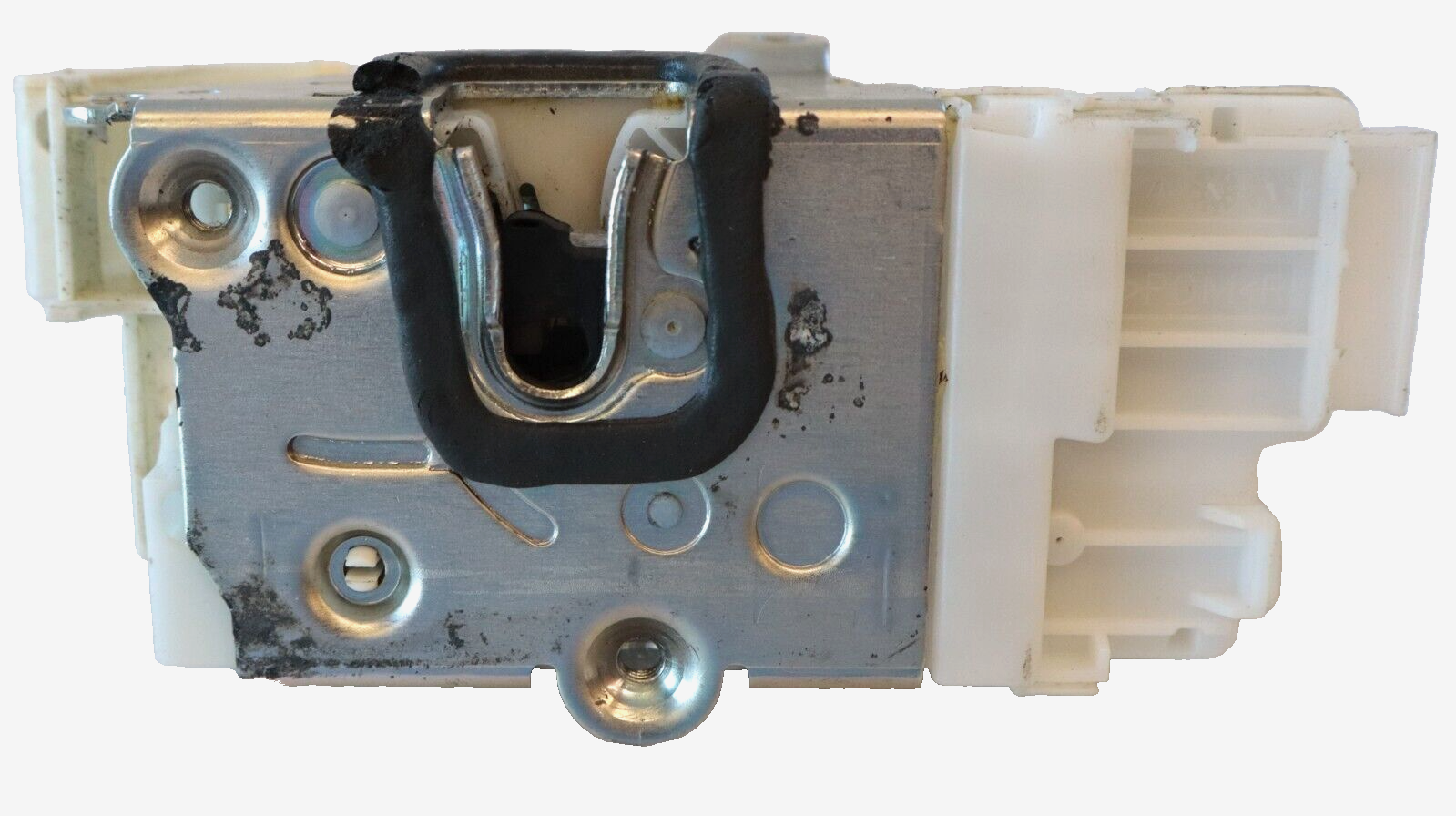 Mercedes 2006-2012 OEM Door Lock Actuator Right (Passenger Side) - Image 10