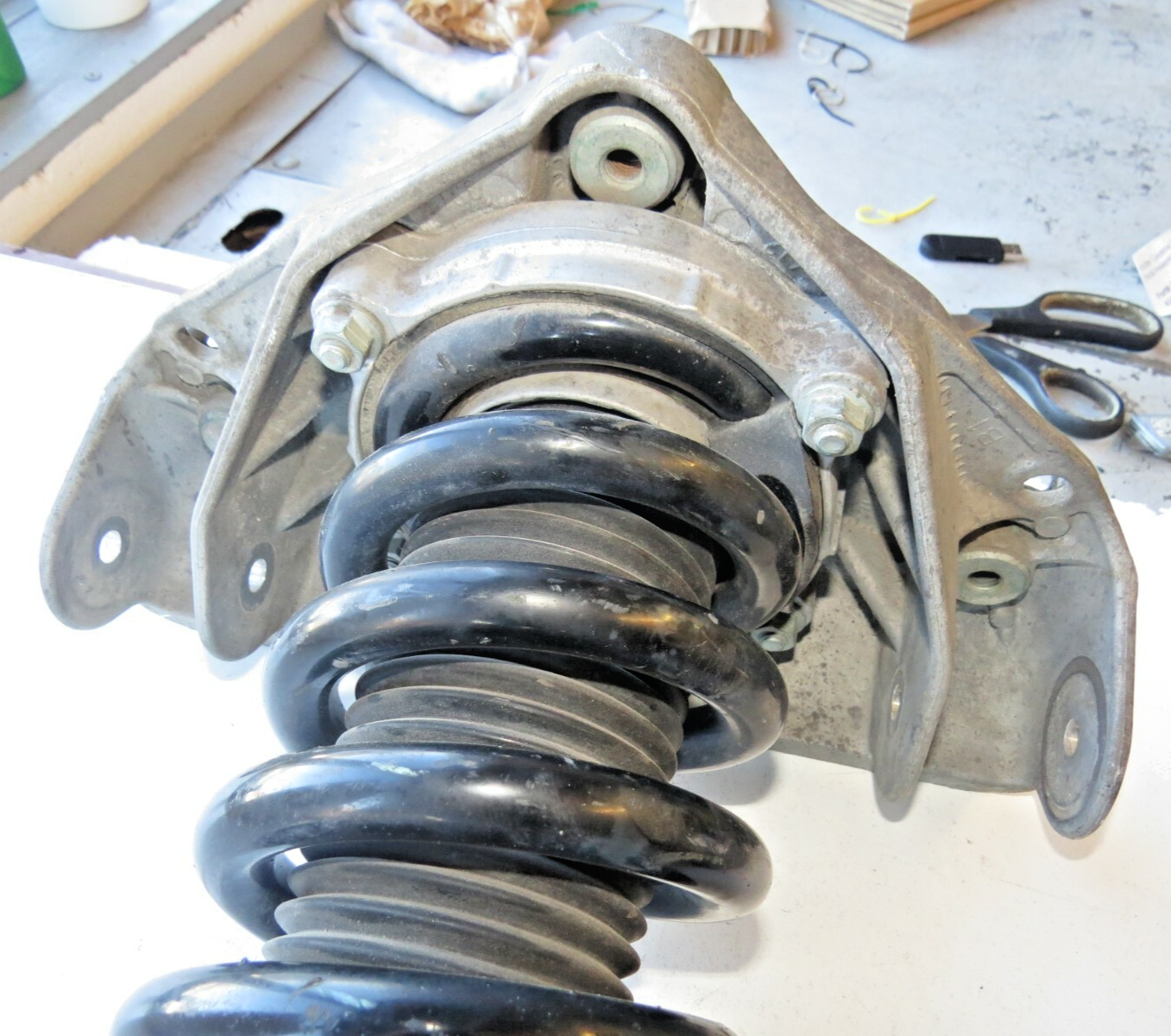 Porsche Cayenne 2003-2006 OEM Strut/Coil Spring Assembly Front Right (Passenger - Image 5