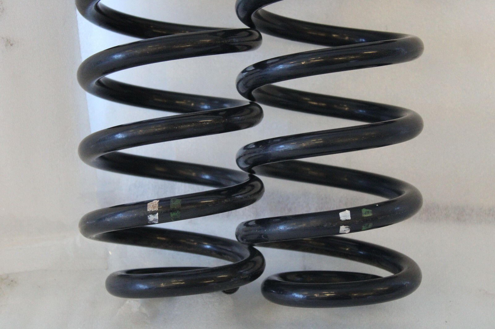 Porsche 911 997 OEM Front Coil Spring Set - Image 3