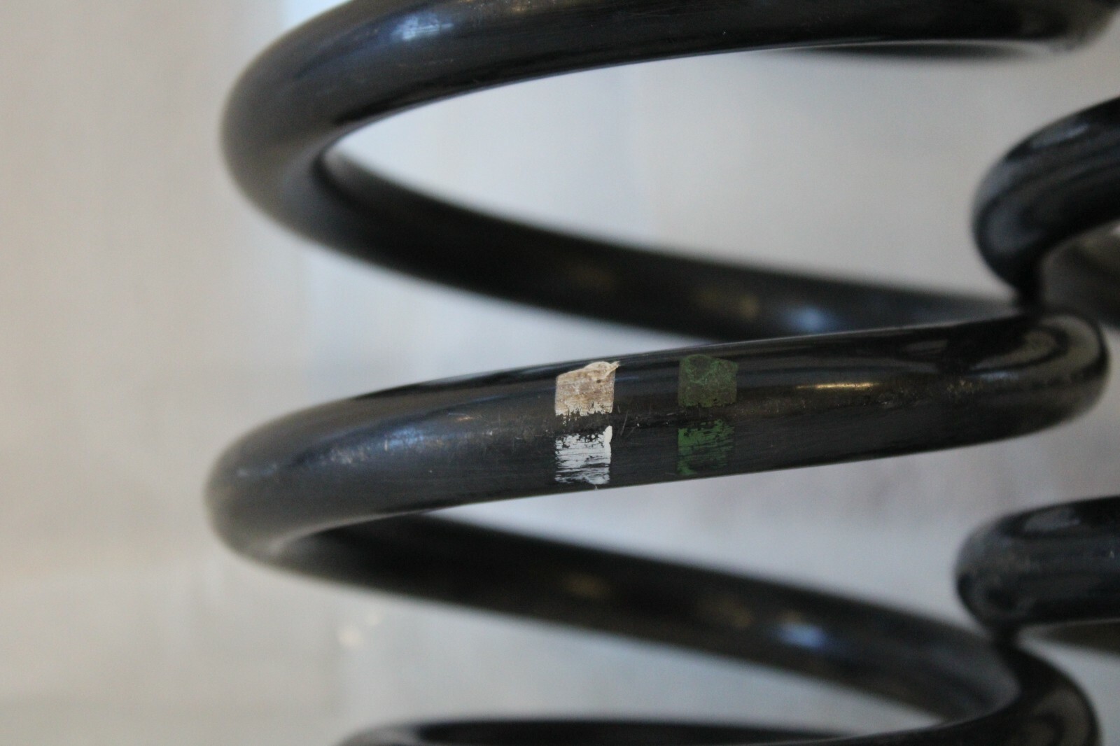 Porsche 911 997 OEM Front Coil Spring Set - Image 4