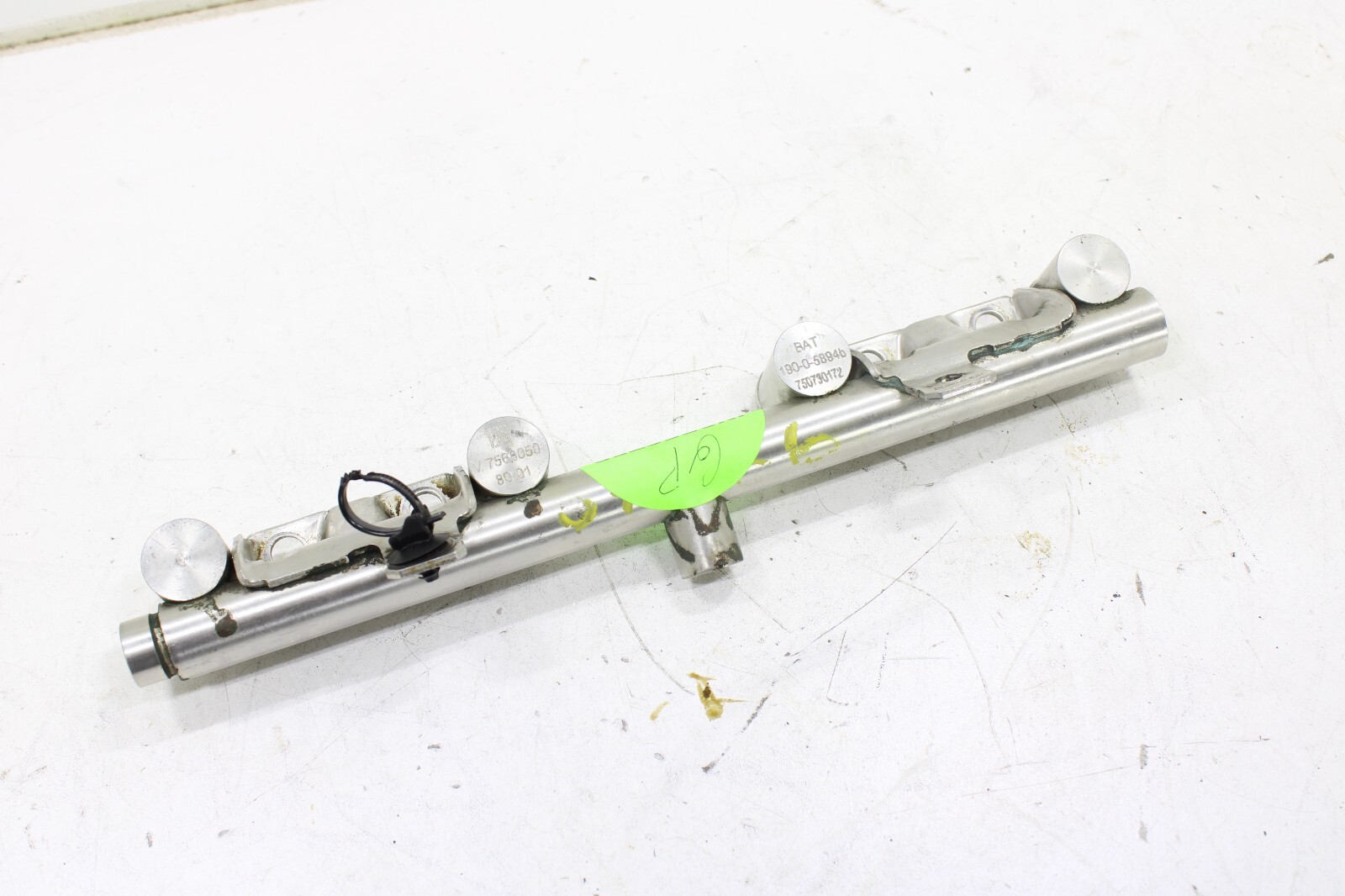 Mini Cooper 1.6L 2009-2012 OEM Fuel Injection Rail Fuel Rail – Image 4