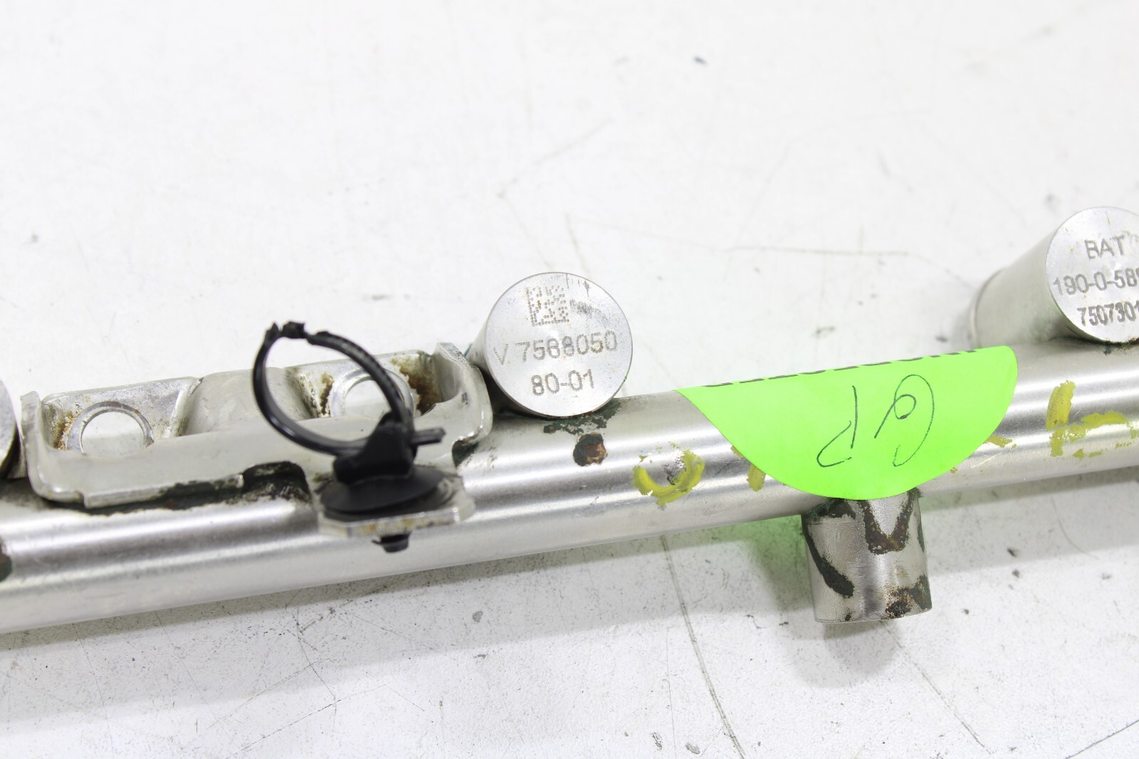 Mini Cooper 1.6L 2009-2012 OEM Fuel Injection Rail Fuel Rail – Image 13