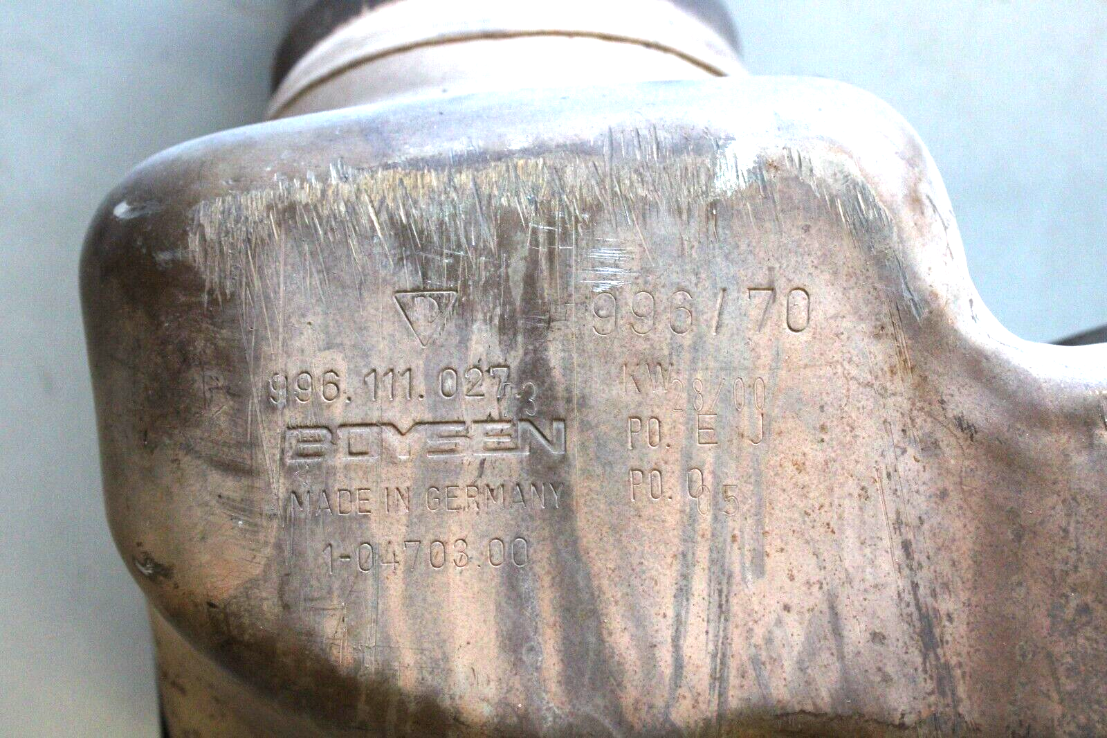 Porsche 911 Turbo 2001-2005 OEM Muffler Down Pipe Rear - Image 11