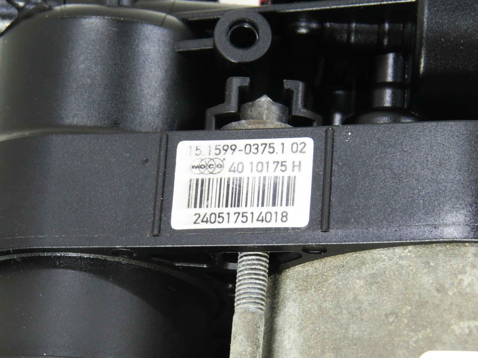 Volvo S90 V90 Cross Country XC60 XC90 2016-2023 OEM Air Suspension Compressor – Image 8