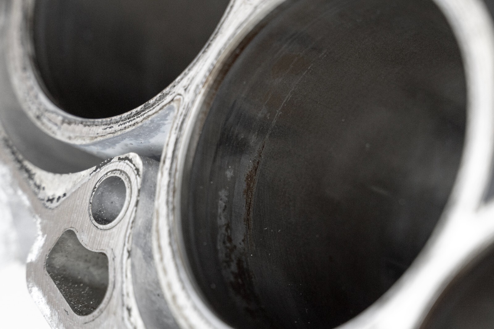 Land Rover LR4 Range Rover Sport 5.0L V8 AJ133 Engine Short block 8W936015CA - Image 4