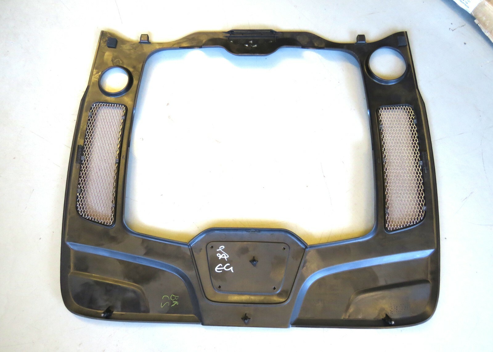 Bentley Mulsanne 2010 OEM Engine Compartment Cover 3Y0103925D - Image 4