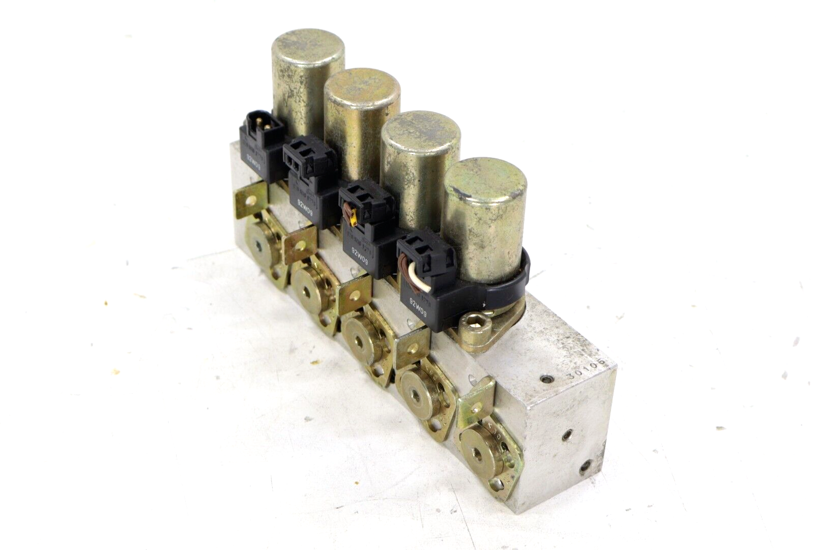 Mercedes 1954-1993 OEM Convertible Valve Block Solenoid Front Left (Driver Side) - Image 2