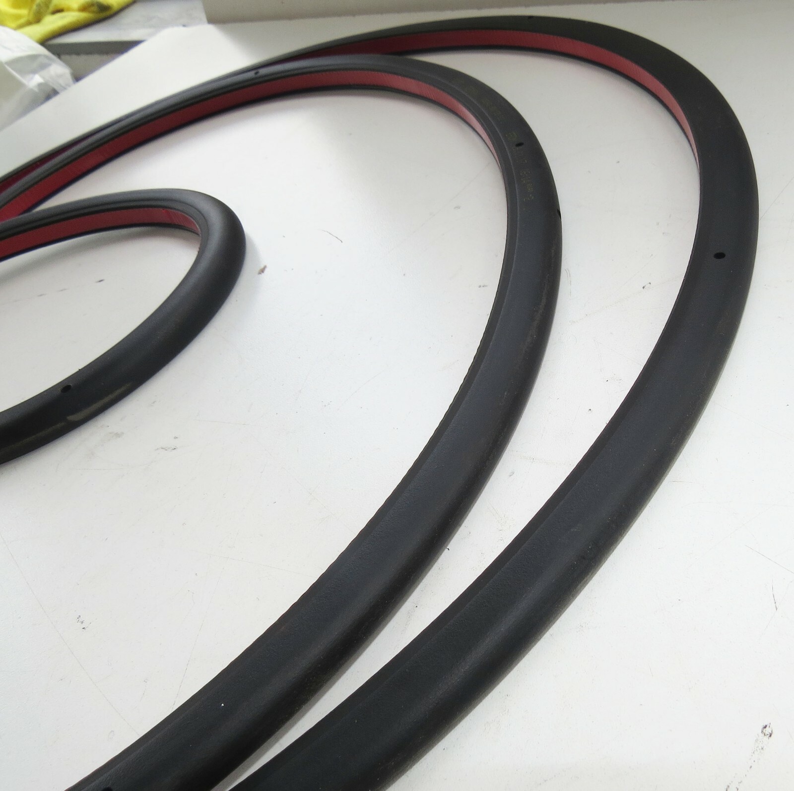 Audi Q5 SQ5 2009-2016 OEM NEW Rear Right Door Weatherstrip Rubber Seal – Image 8